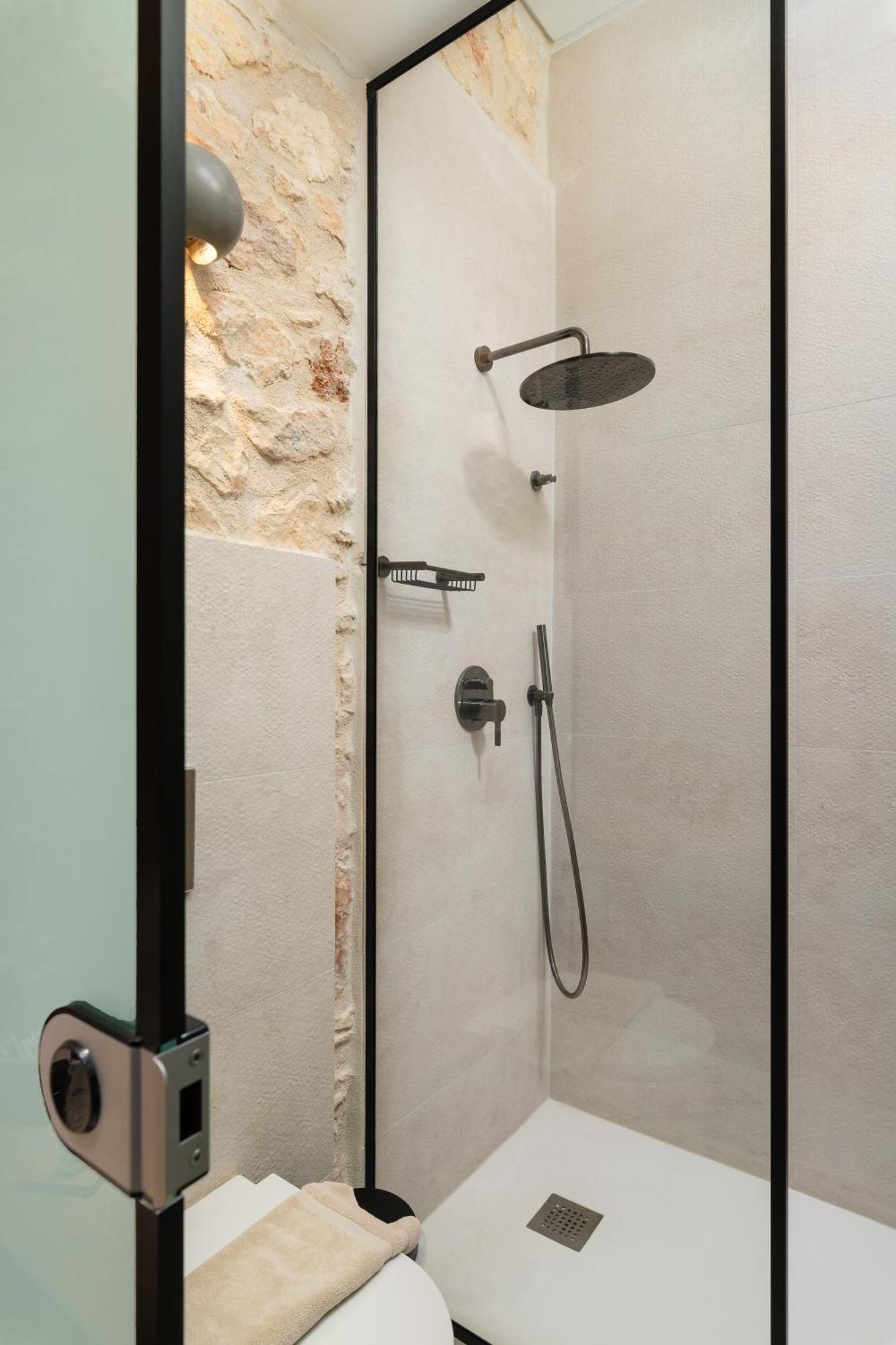 The Alma City Hotel Hriszí Aktí Haniá Kültér fotó